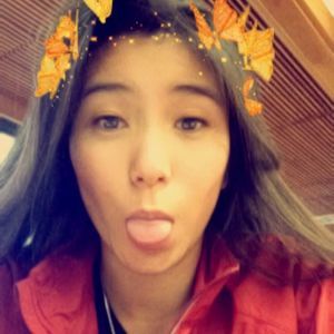 Meet your Posher, Isadora